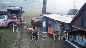 Lều nóc setup linh hoạt khi cắm trại